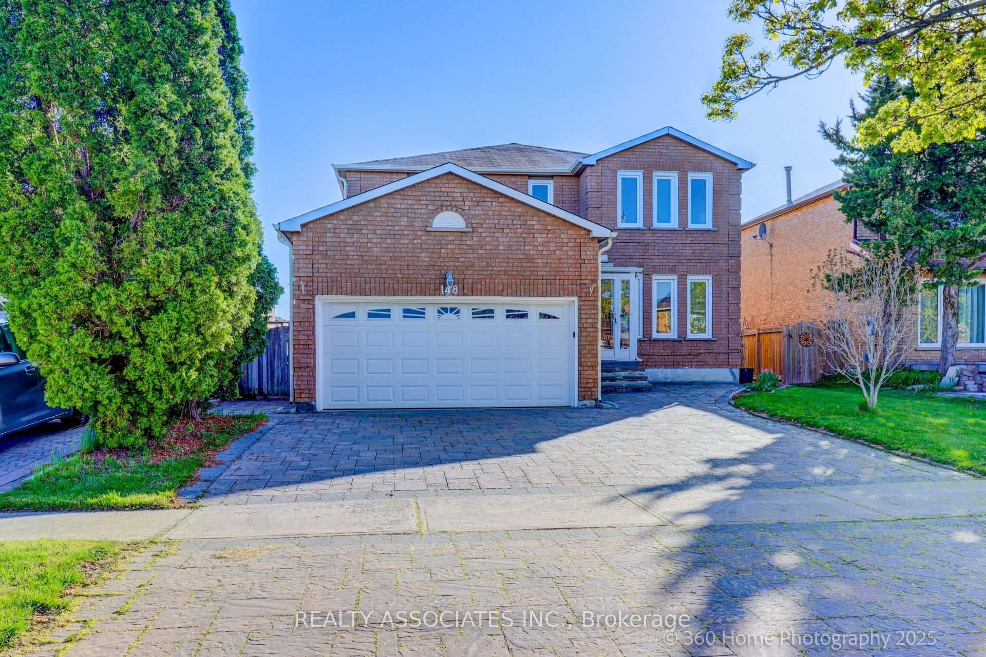 148 Cartmel Drive photo 1