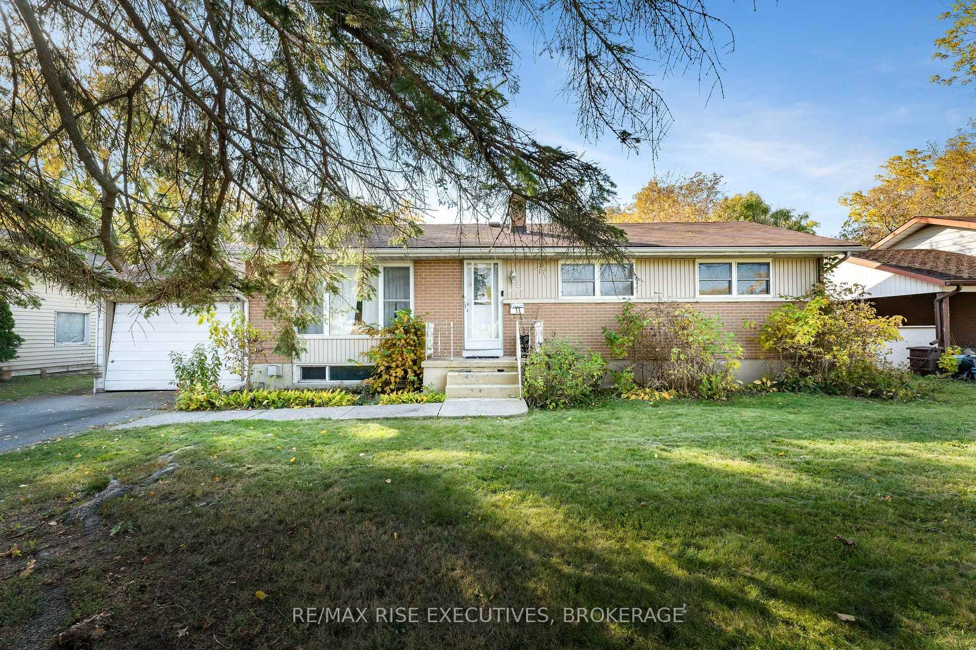 459 MCEWEN Drive photo 1
