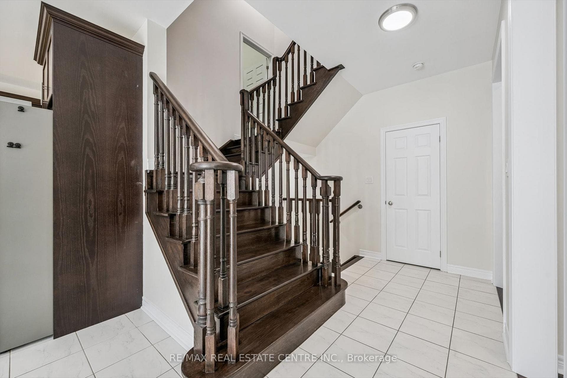 37 Zanetta Crescent photo 8