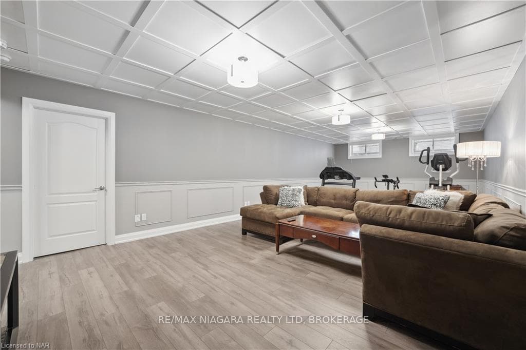 34 ANGELS Drive photo 26