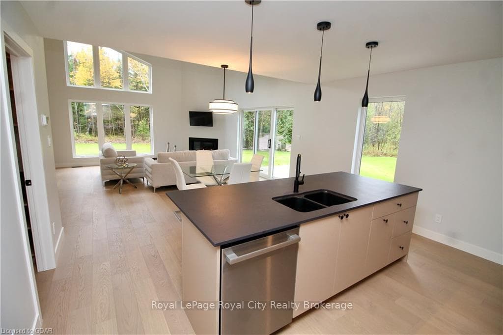 179048 GREY ROAD 17 Road photo 10