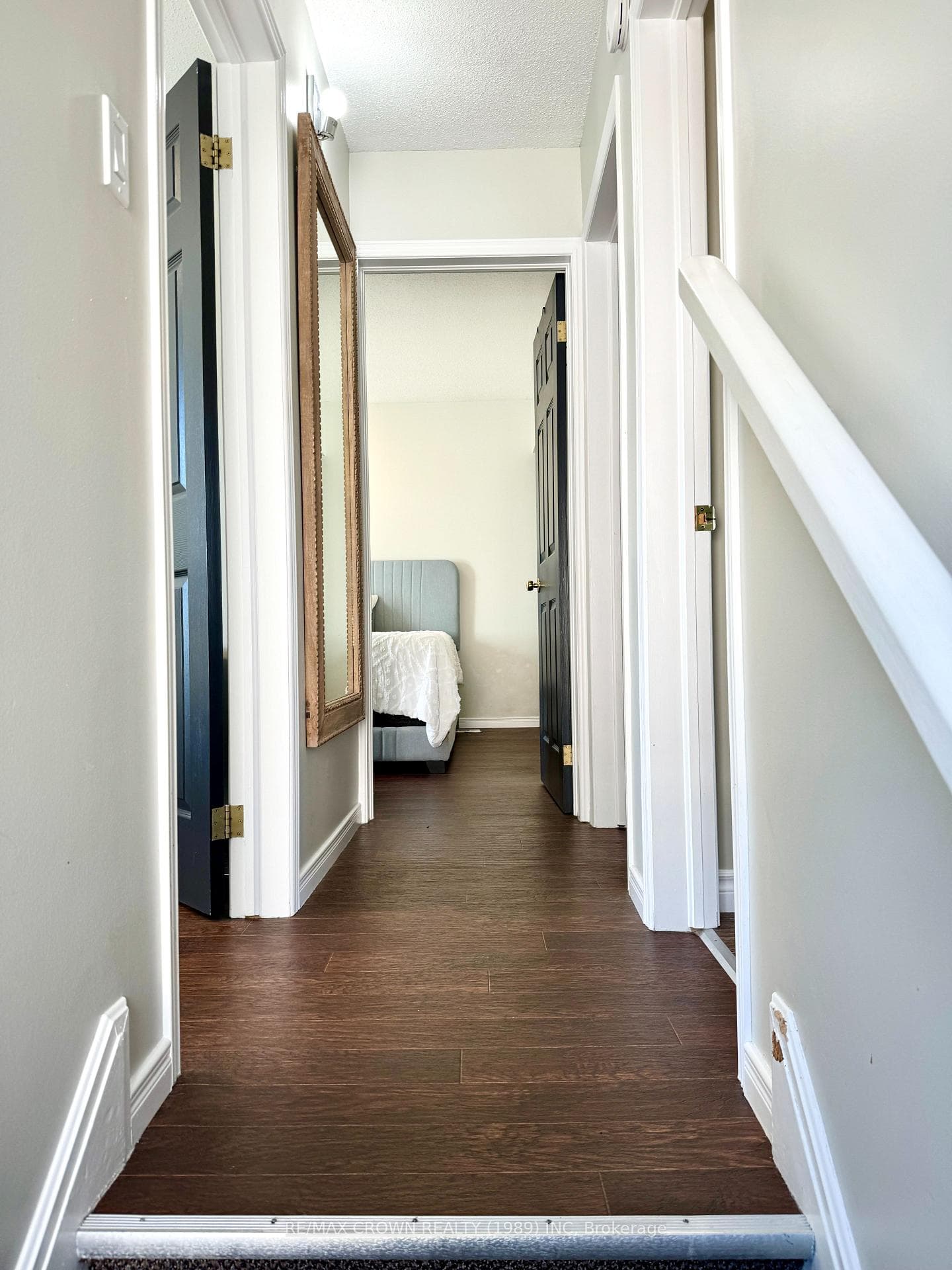 58 Riverside Drive photo 16