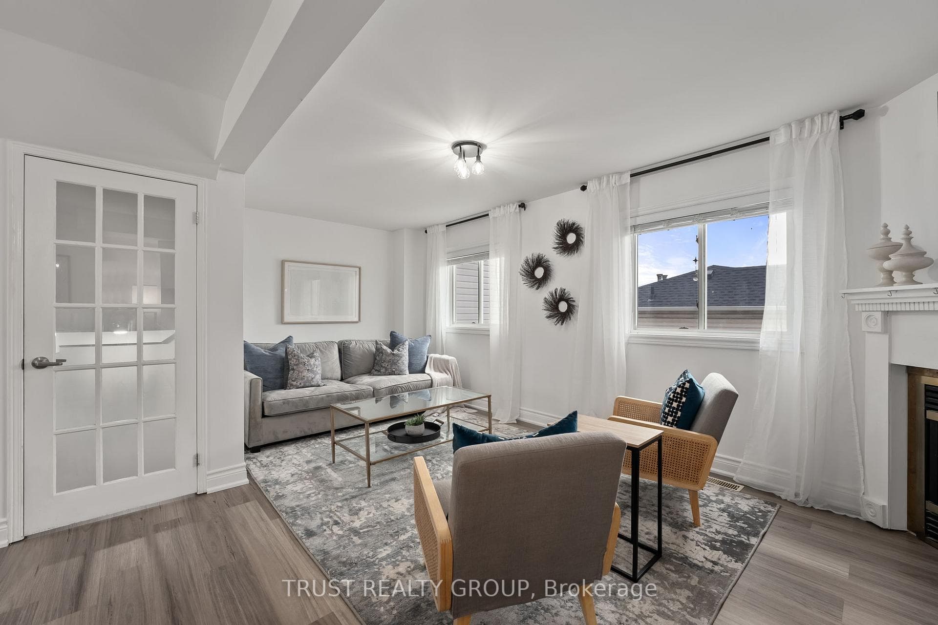 53 Stewart Maclaren Road Unit 77 photo 6