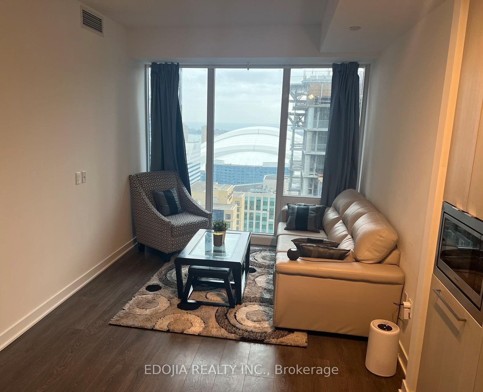 125 Blue Jays Way Unit 3301 photo 3