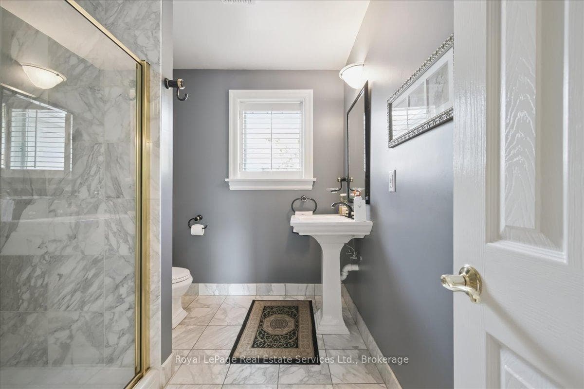 281 Pinehurst Drive photo 27