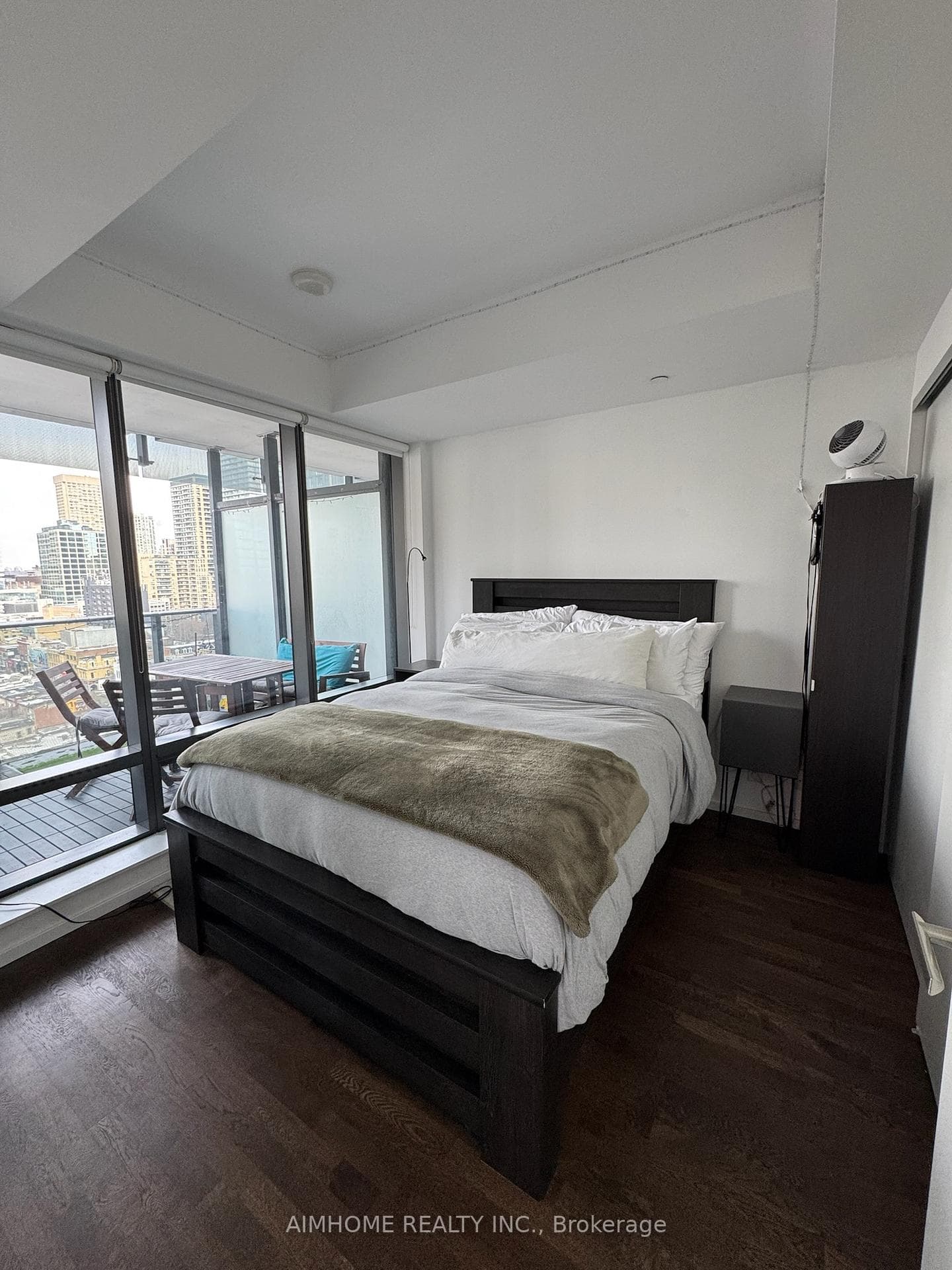 5 St. Joseph Street Unit 1308 photo 7