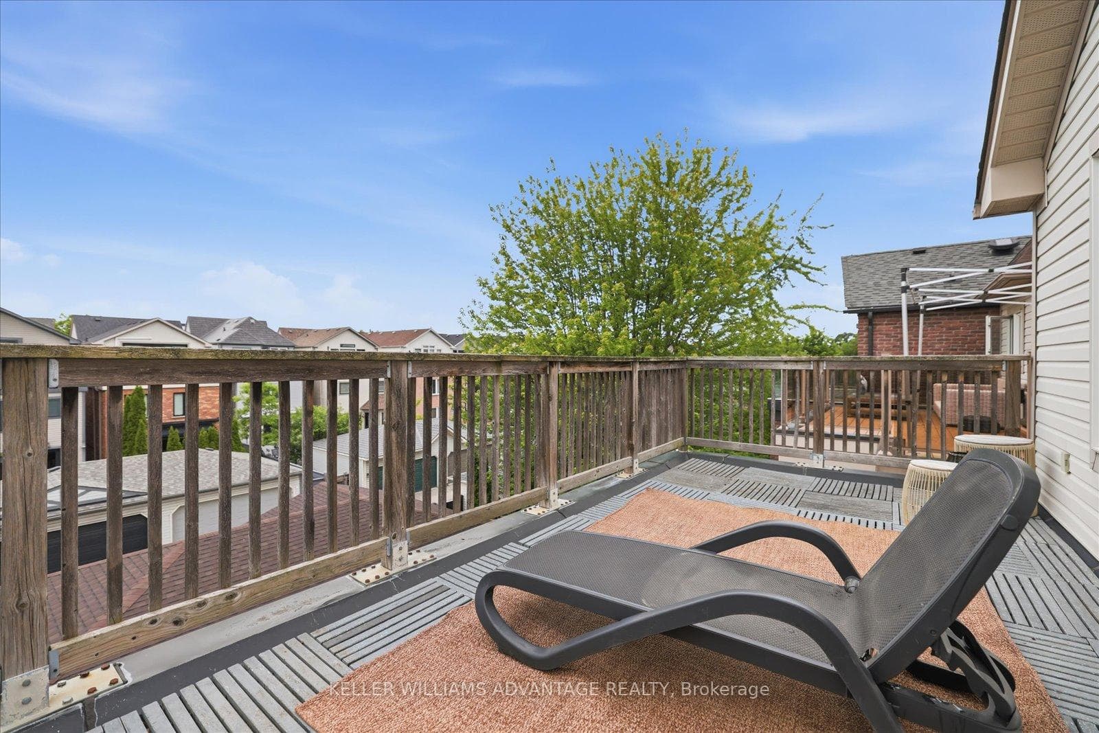 46 Sarah Ashbridge Avenue photo 32