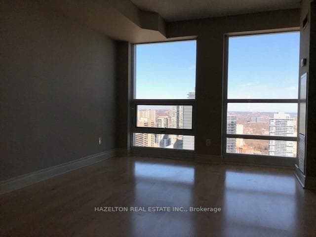 763 Bay Street Unit 3505 photo 8