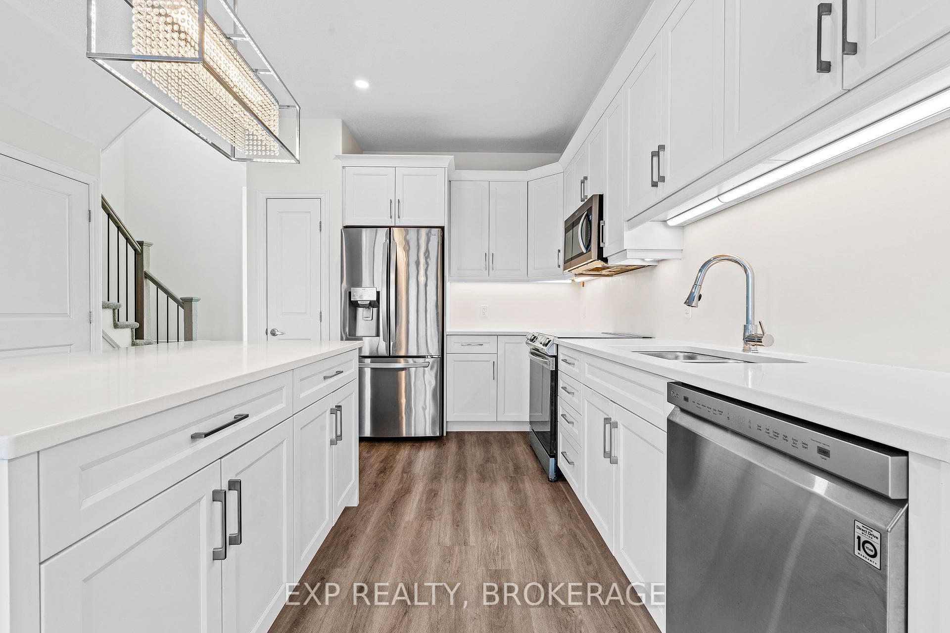 2809 DELMAR Street photo 11