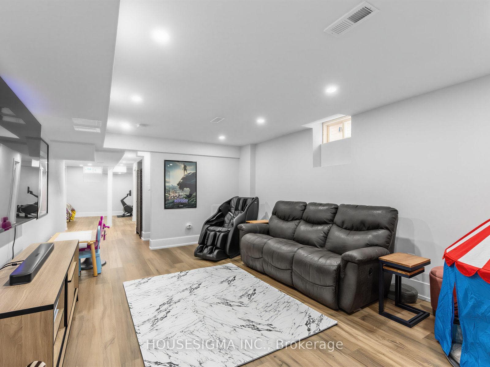 57 Chao Crescent photo 30