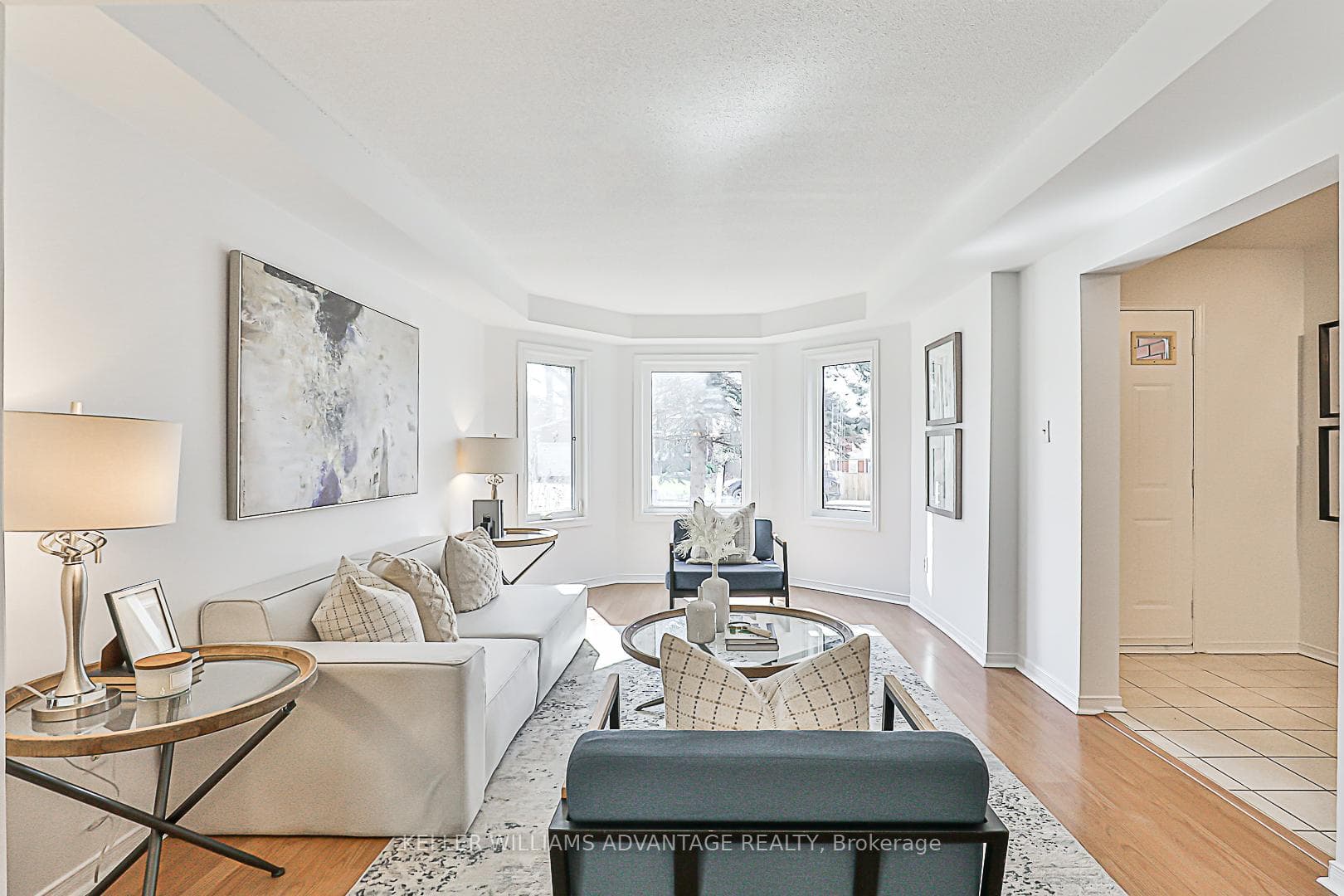 21 Mapson Crescent photo 6