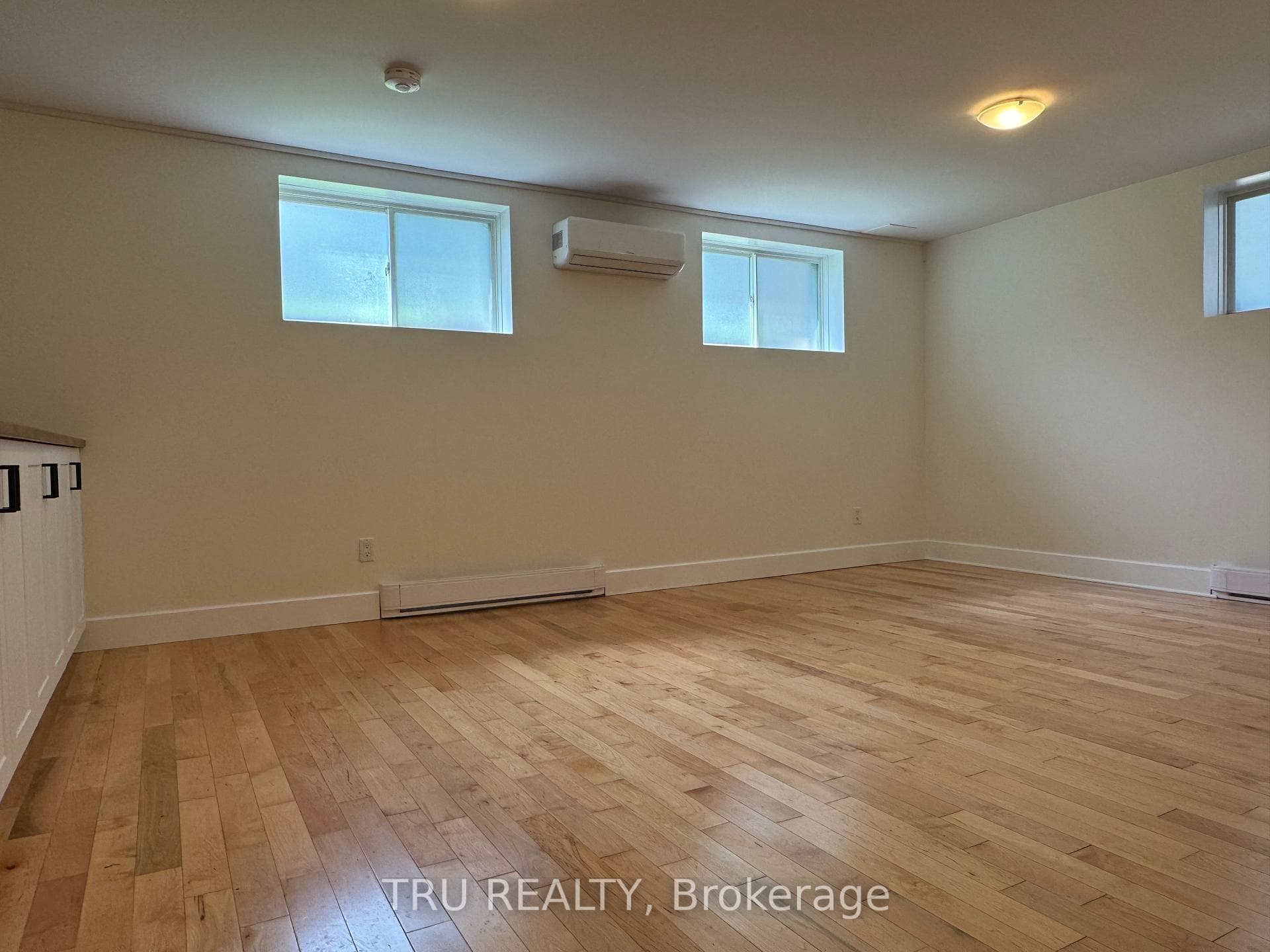 550 Guy Street Unit C photo 3
