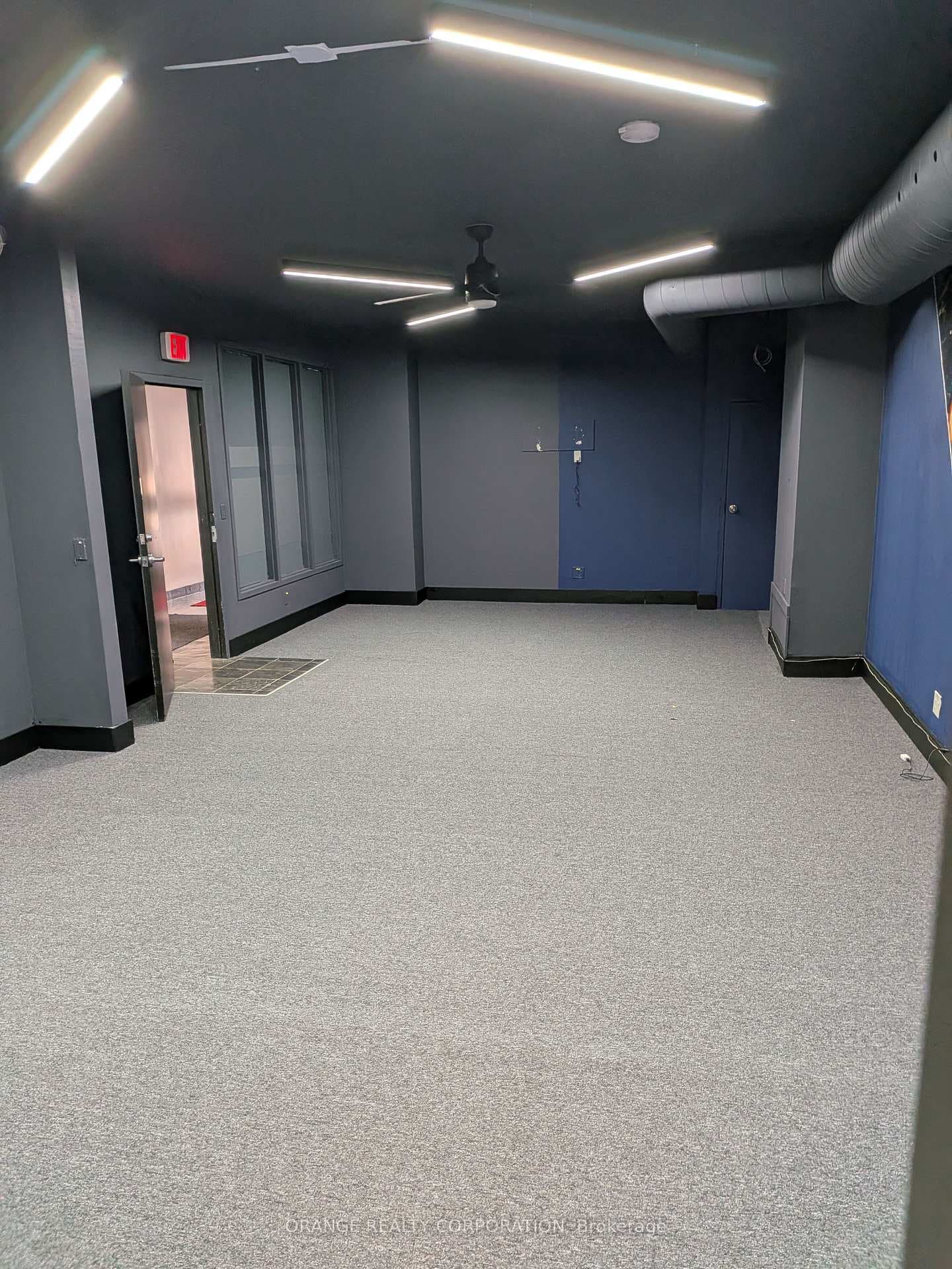 3299 Lake Shore Boulevard Unit 104 photo 9