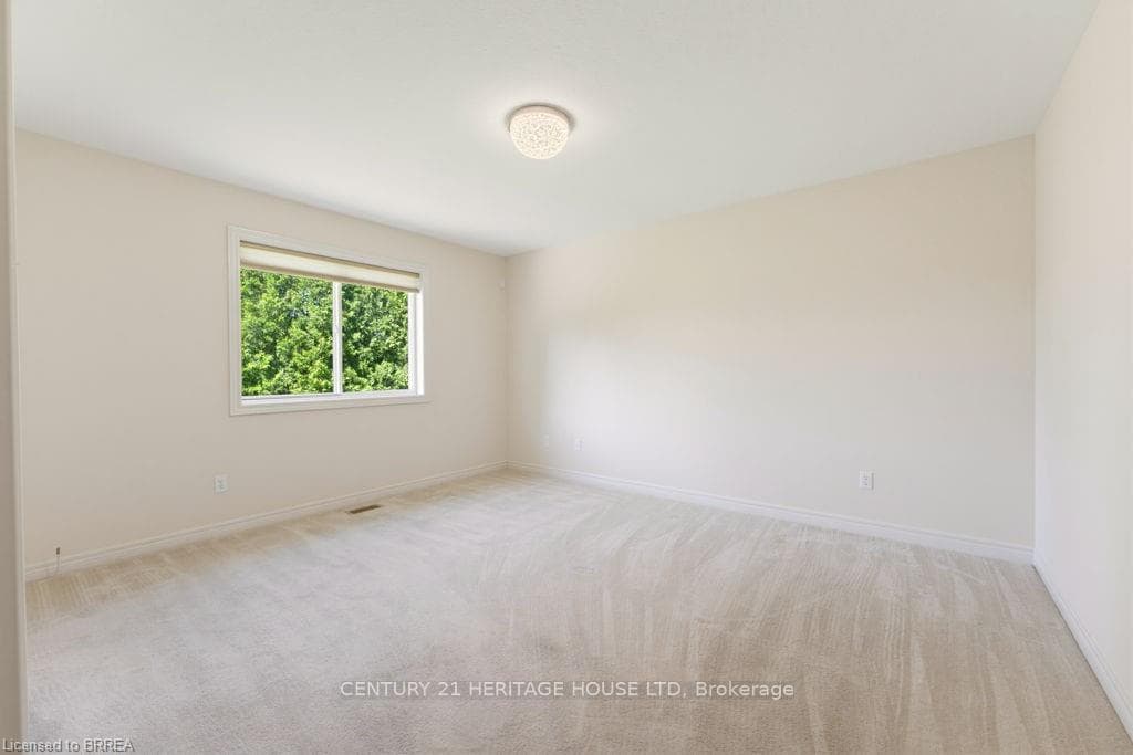 30 Cobblestone Drive photo 19