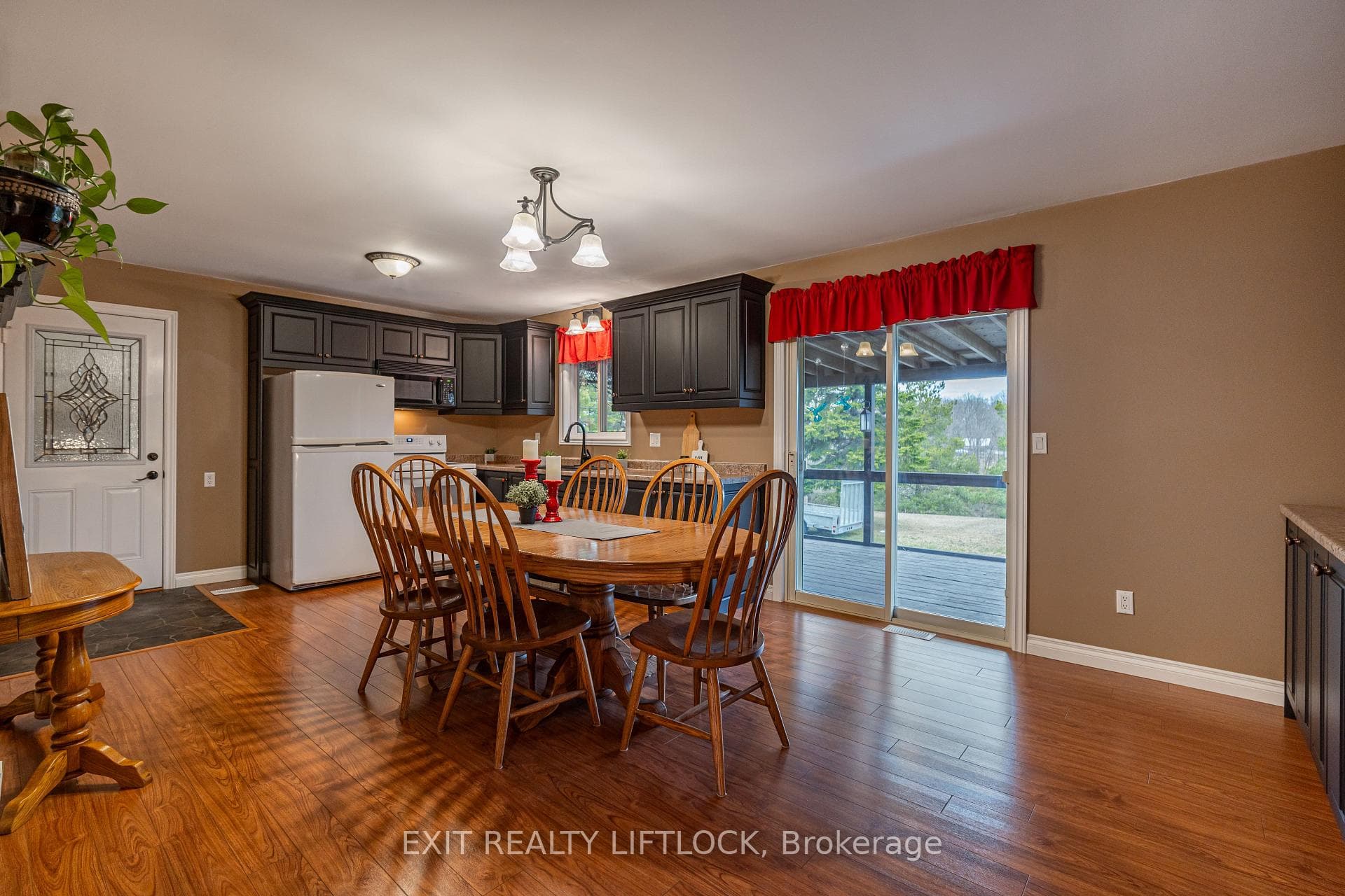 219 Corbett Drive photo 6