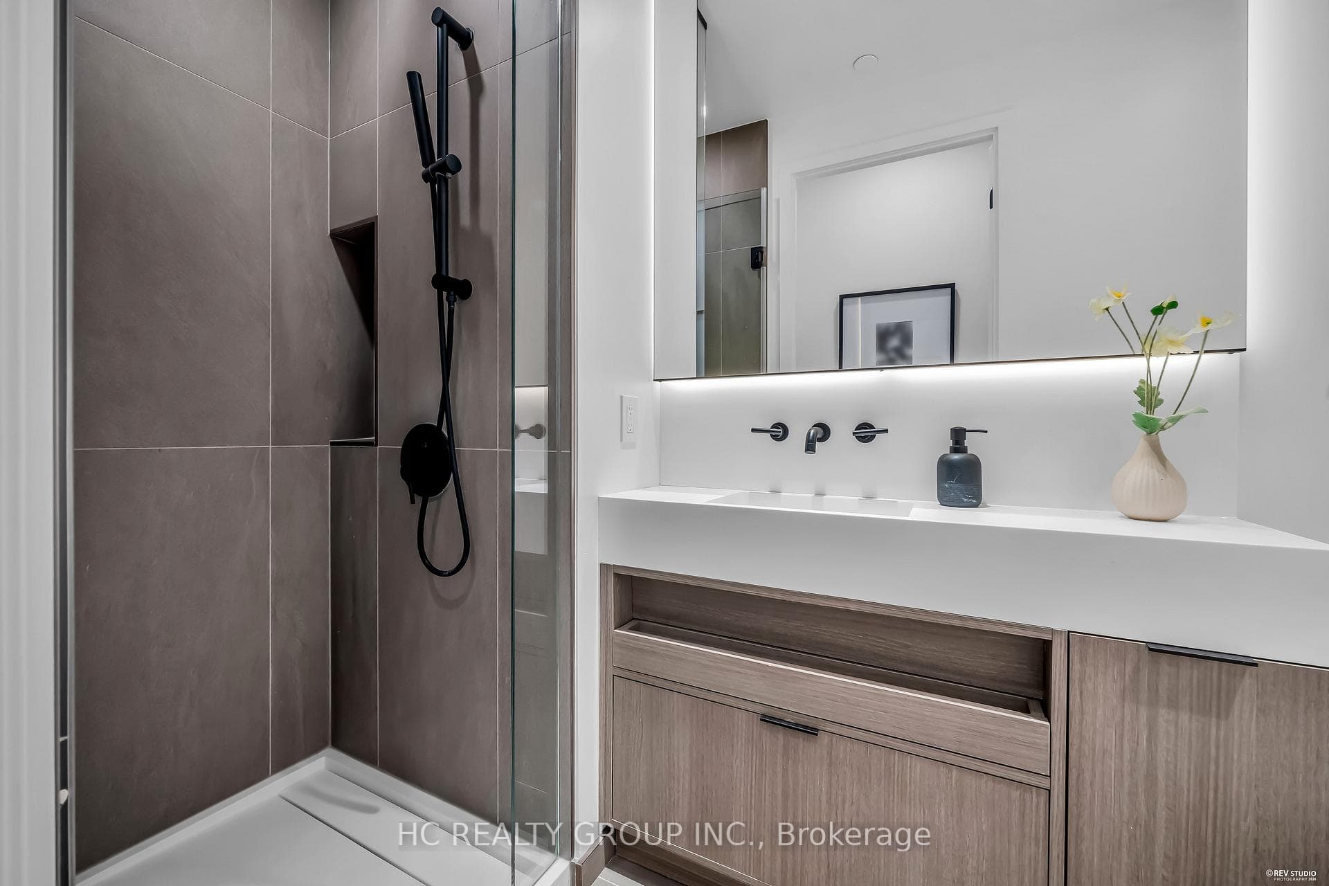 55 Charles Street Unit 1805 photo 24