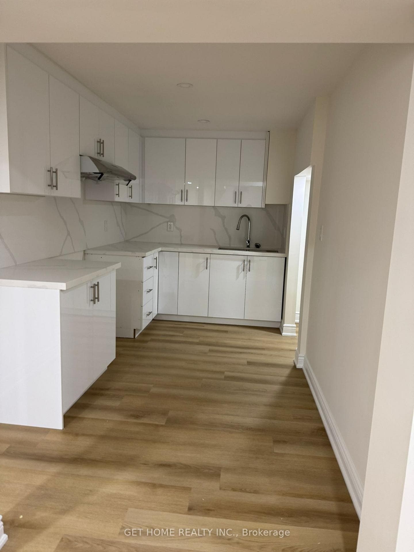 10 Galrino Road Unit #Bsmt photo 15