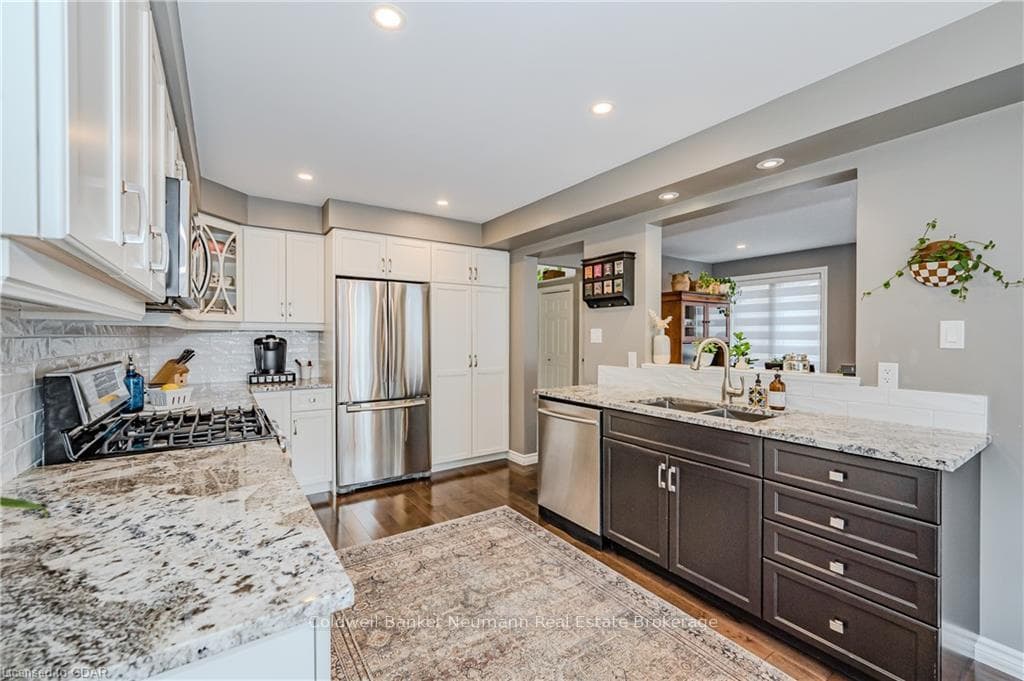 57 WALKER Way photo 17