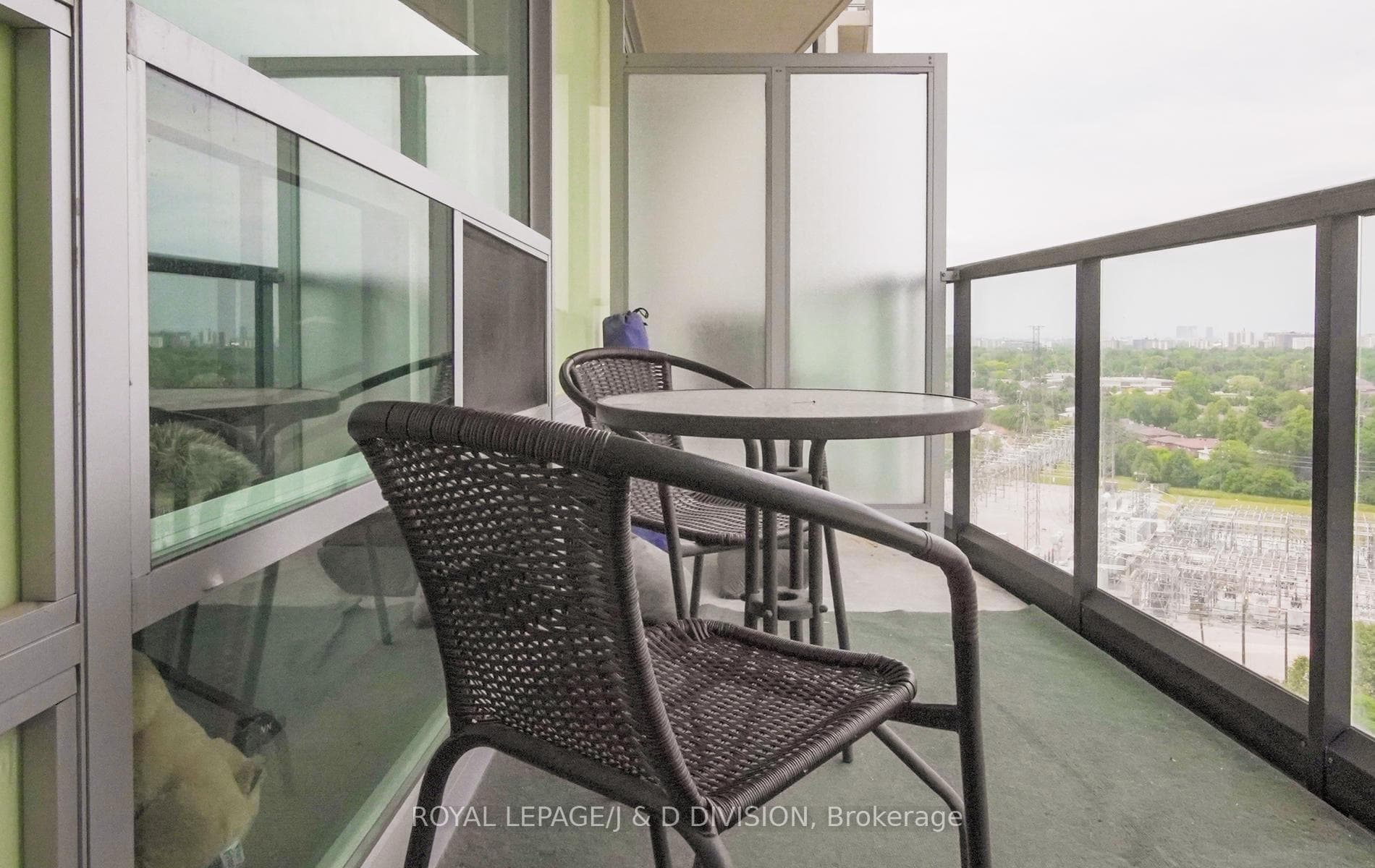 5740 Yonge Street Unit 1406 photo 18