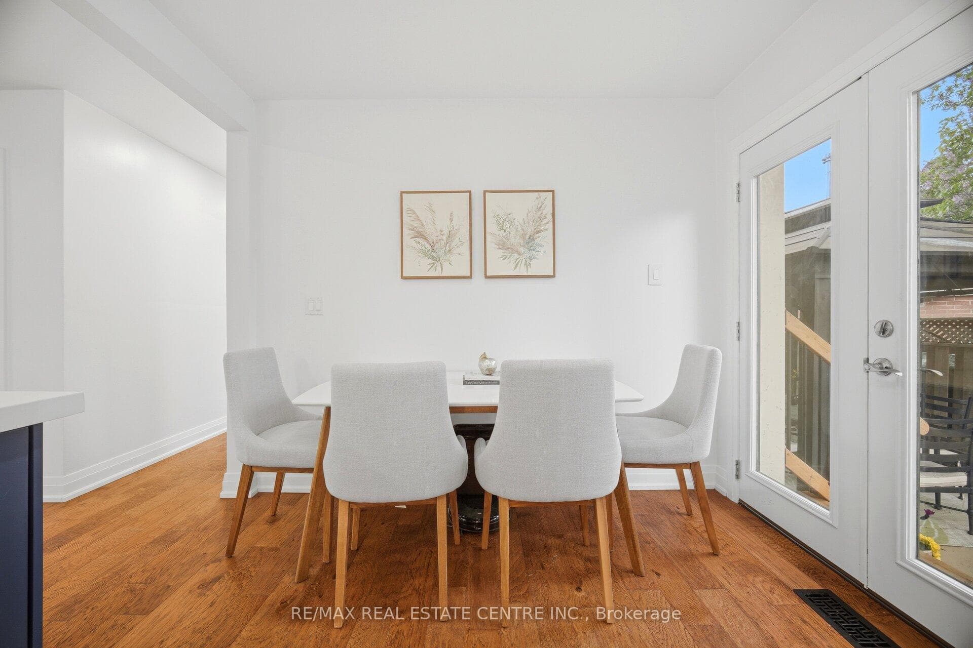 1376 Royal Drive photo 13