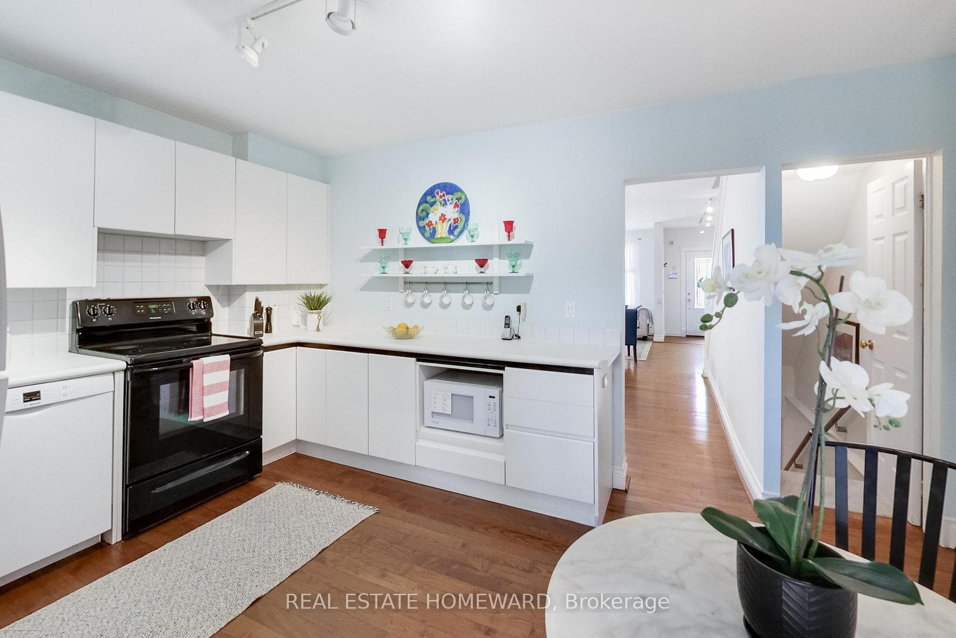 138 Lee Avenue photo 15