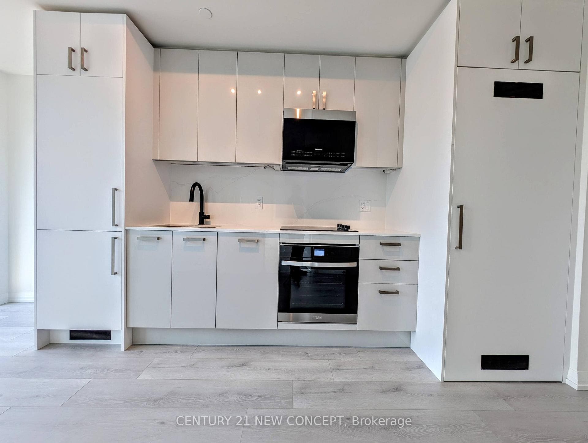 280 Dundas Street Unit 2107 photo 9