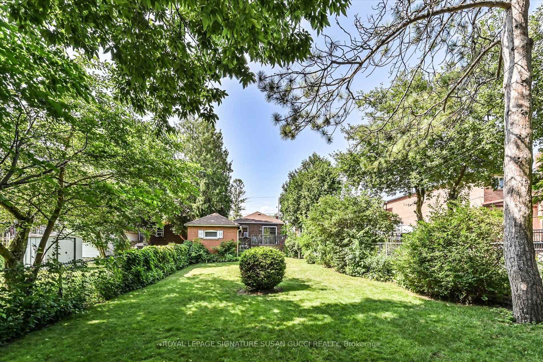 175 Woodville Avenue photo 32