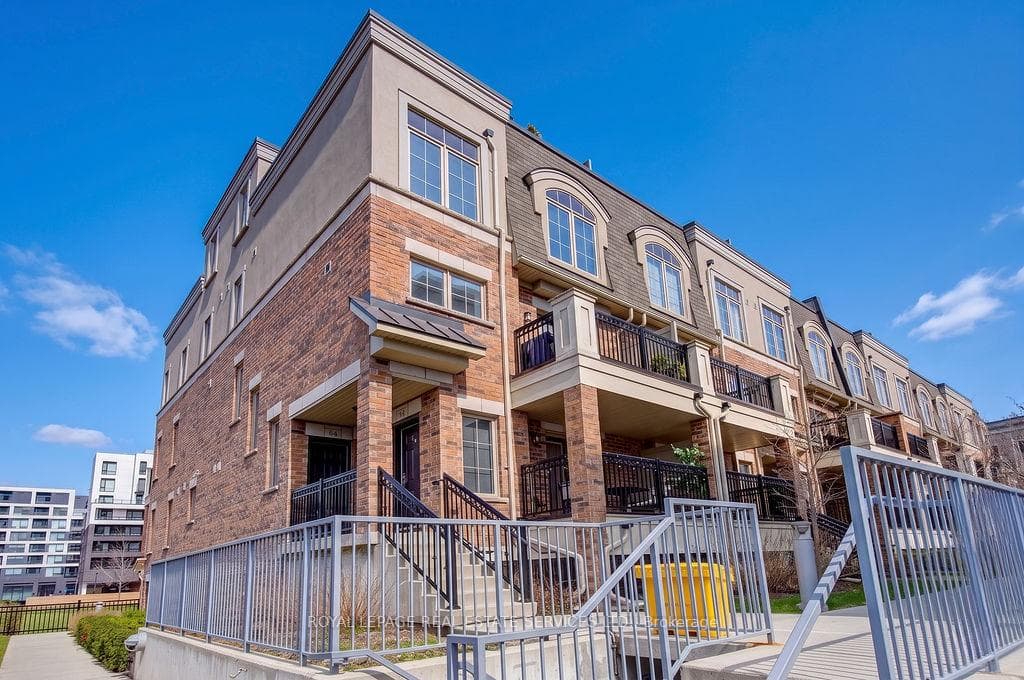 2441 Greenwich Drive Unit 65 photo 1