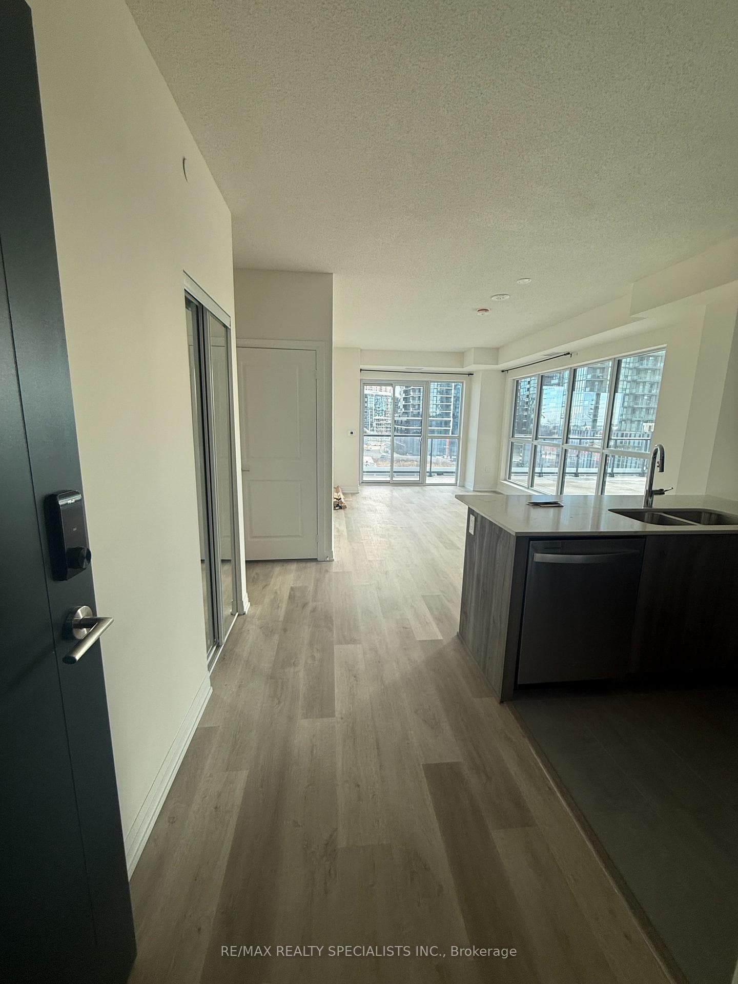 15 Watergarden Drive Unit 308 photo 16