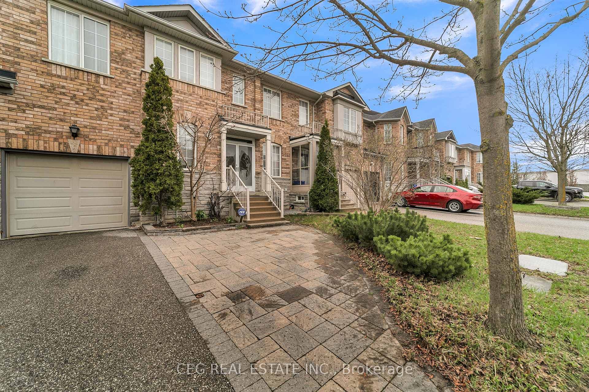 11 Holmwood Street photo 2