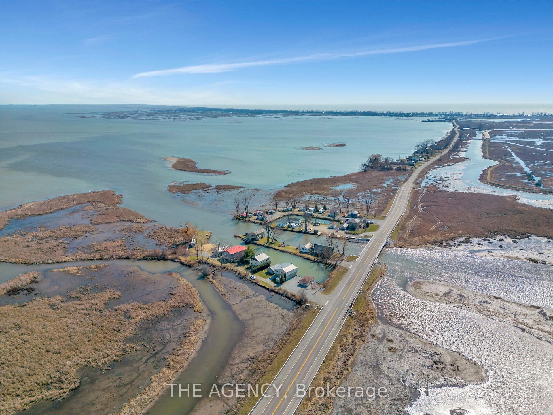 1002 William Lane, Long Point photo 1