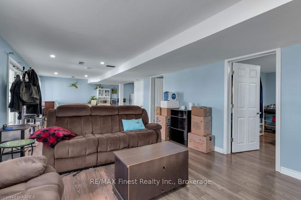 2408 WASHBURN Road photo 35
