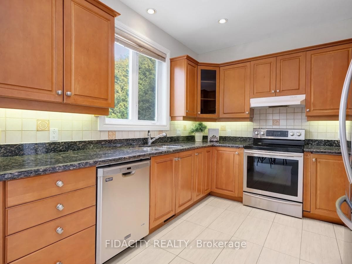 3 Marcasite Road photo 7