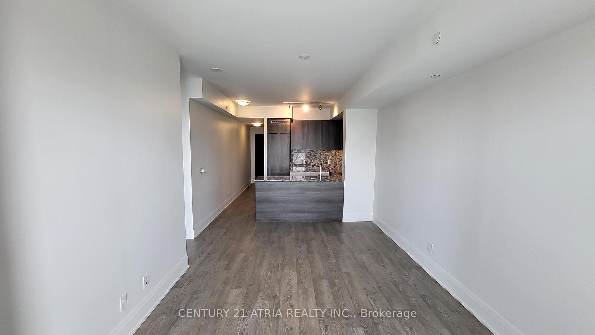101 Erskine Avenue Unit 2715 photo 4