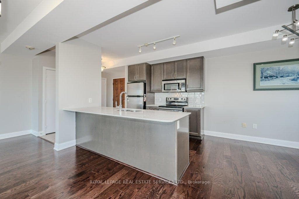 2470 Prince Michael Drive Unit 504 photo 11
