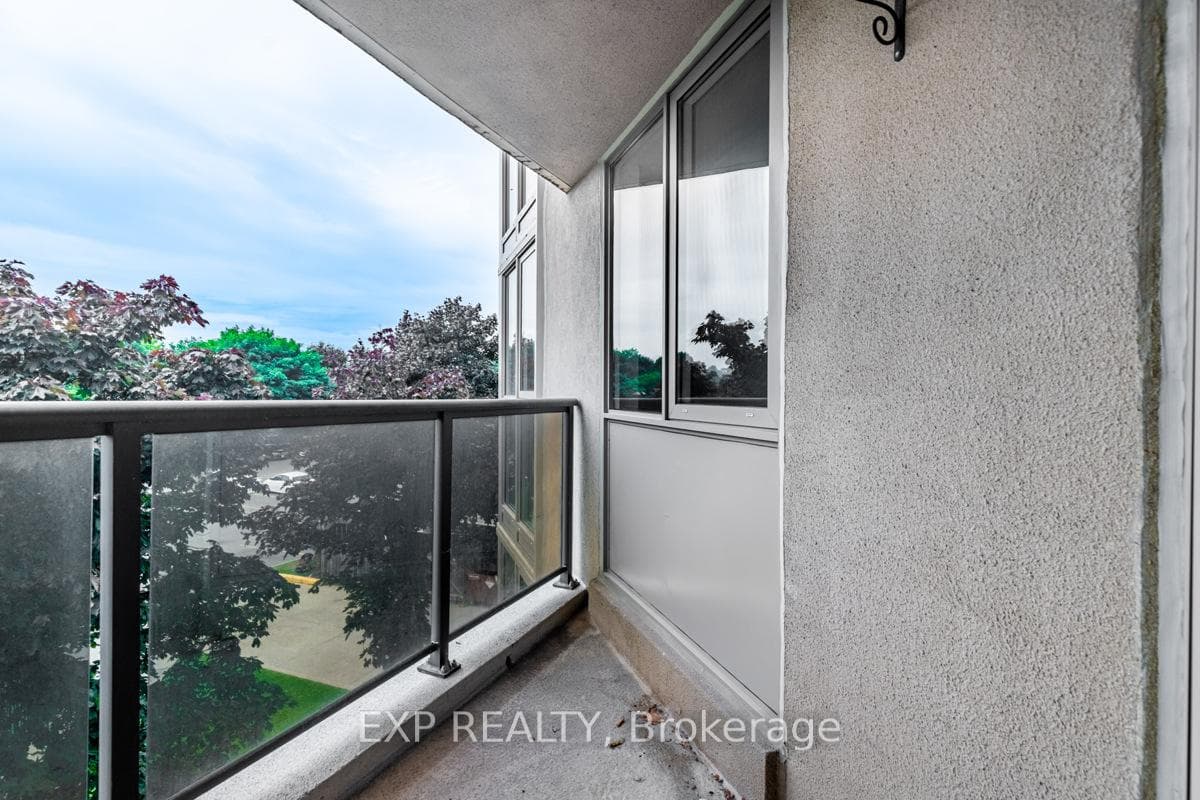 2 Westney Road Unit 305 photo 22