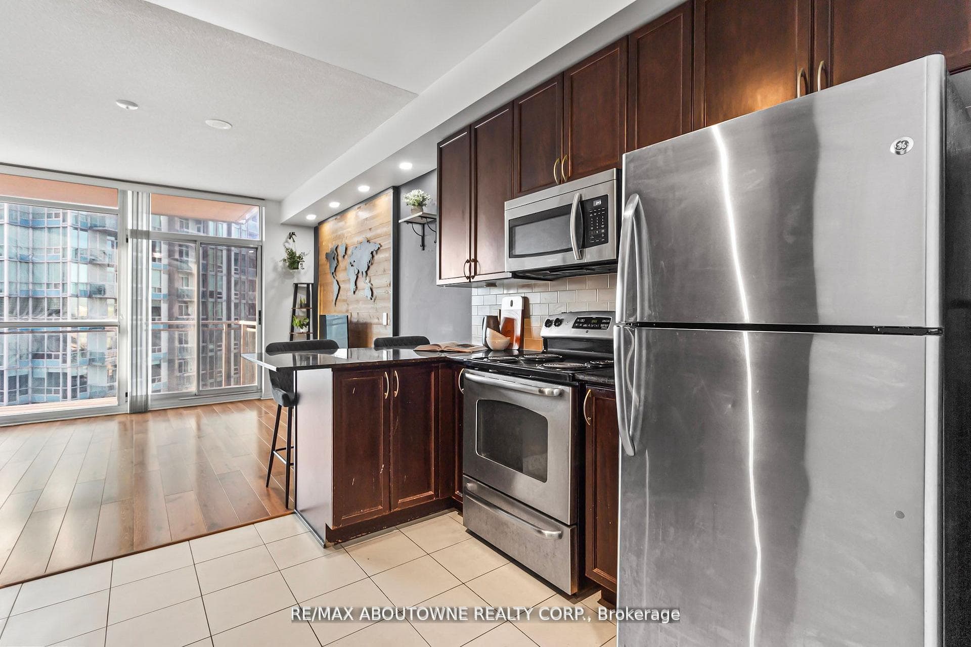 225 Webb Drive Unit 2503 photo 8