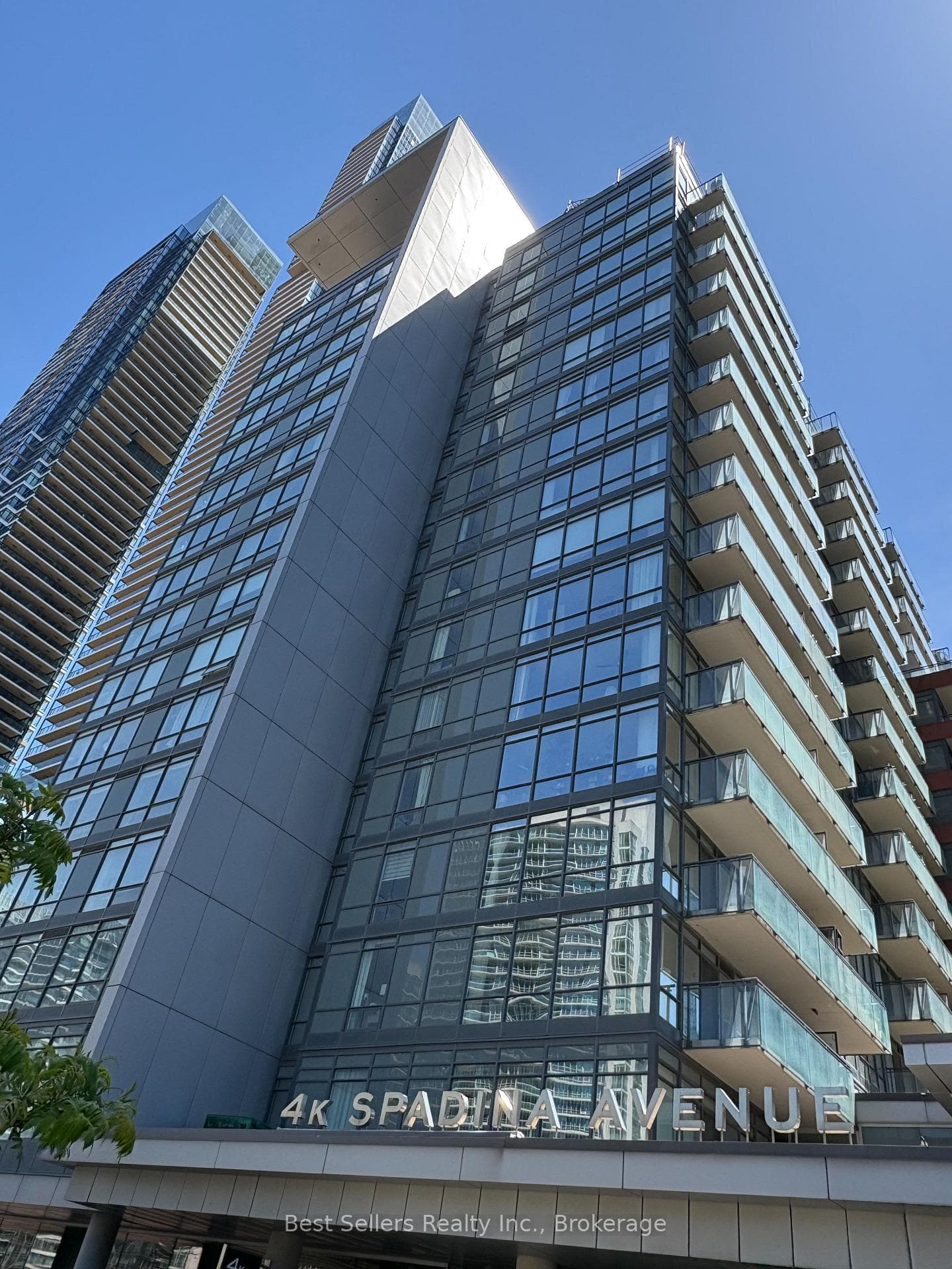 4000 Spadina Avenue Unit 1001 photo 2