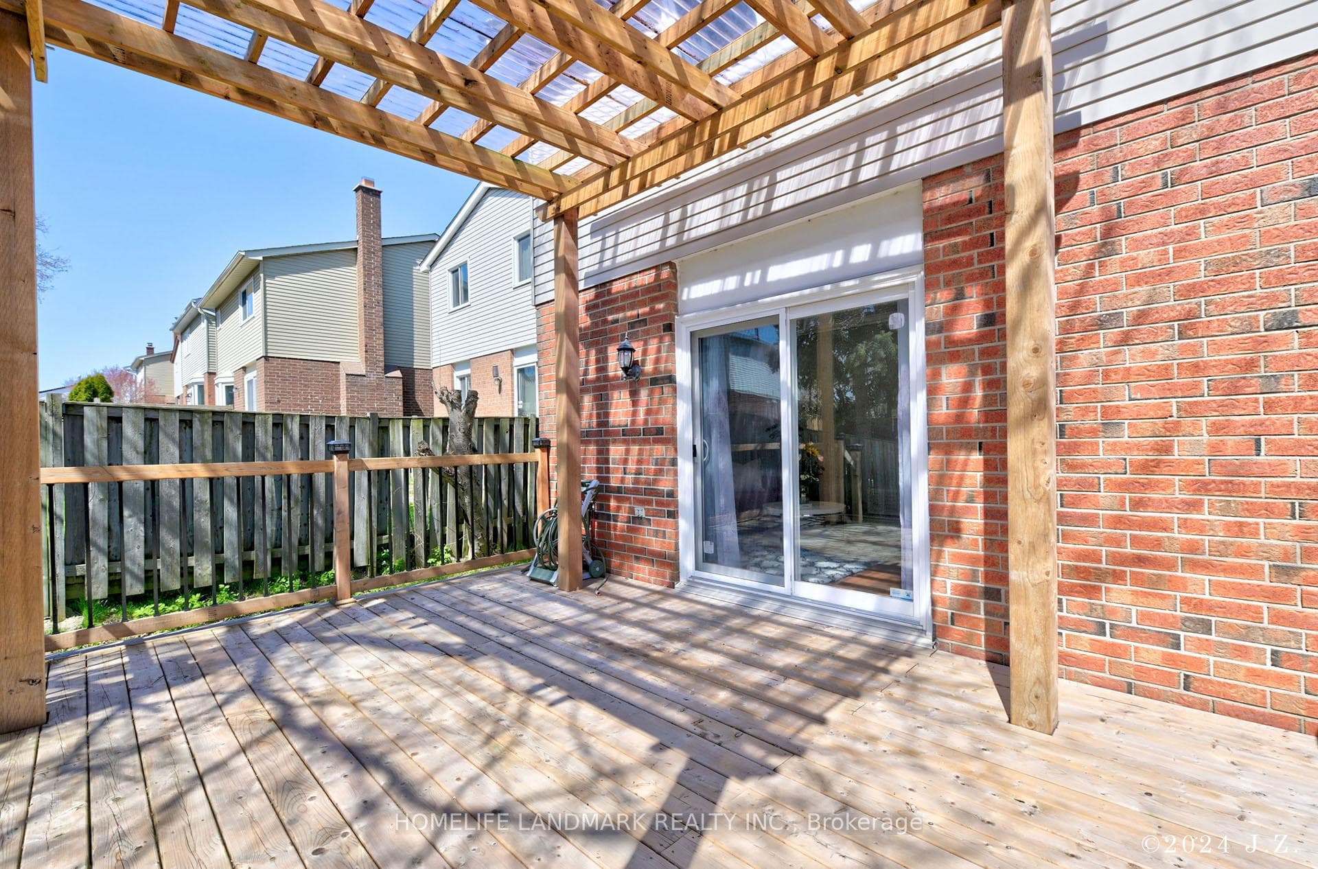 76 Historic Terrace photo 32