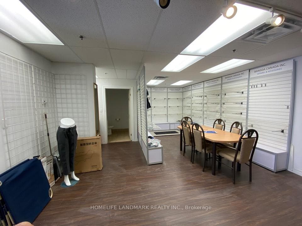 60 West Wilmot Street Unit 18 photo 7