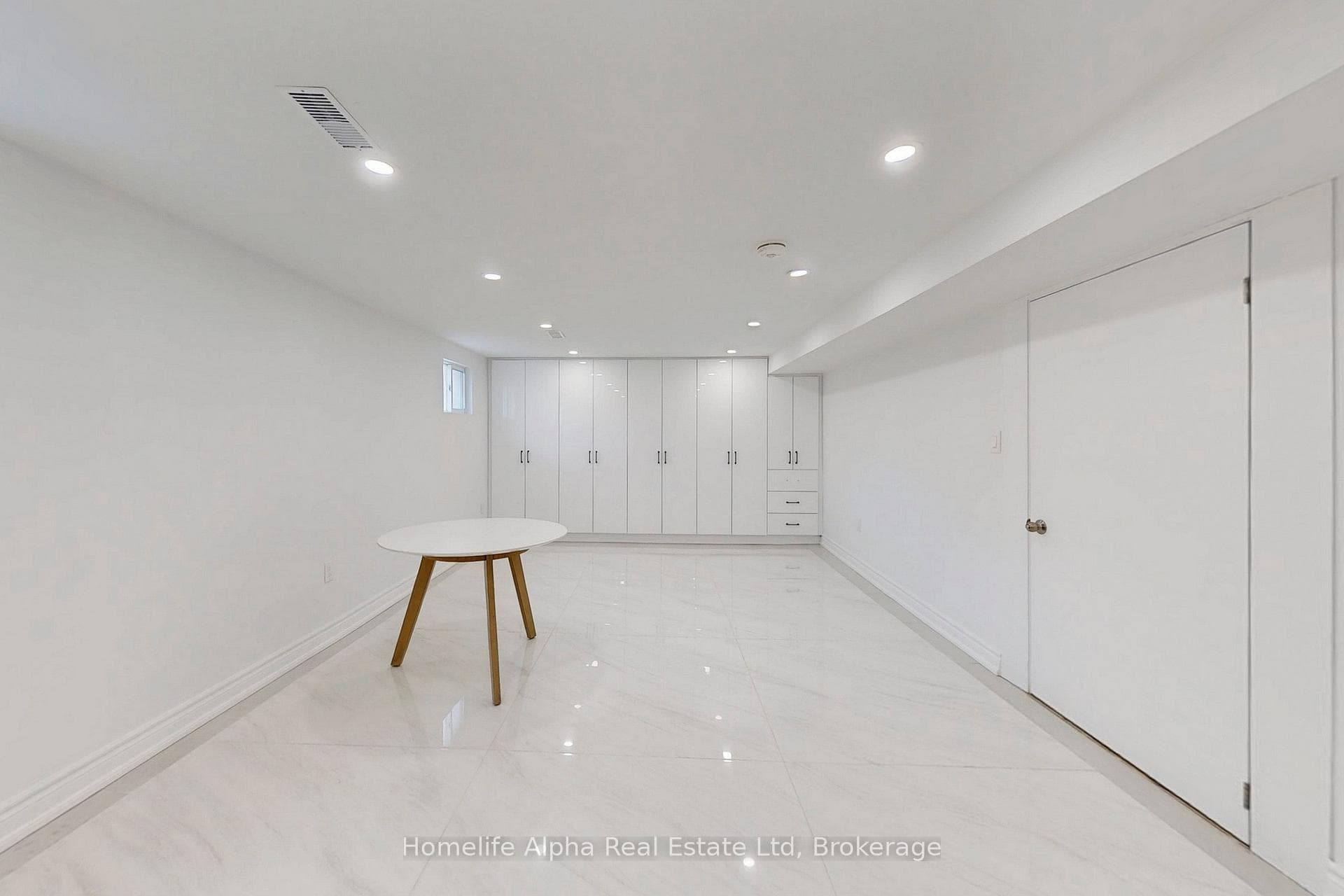 373 Becker Road photo 43