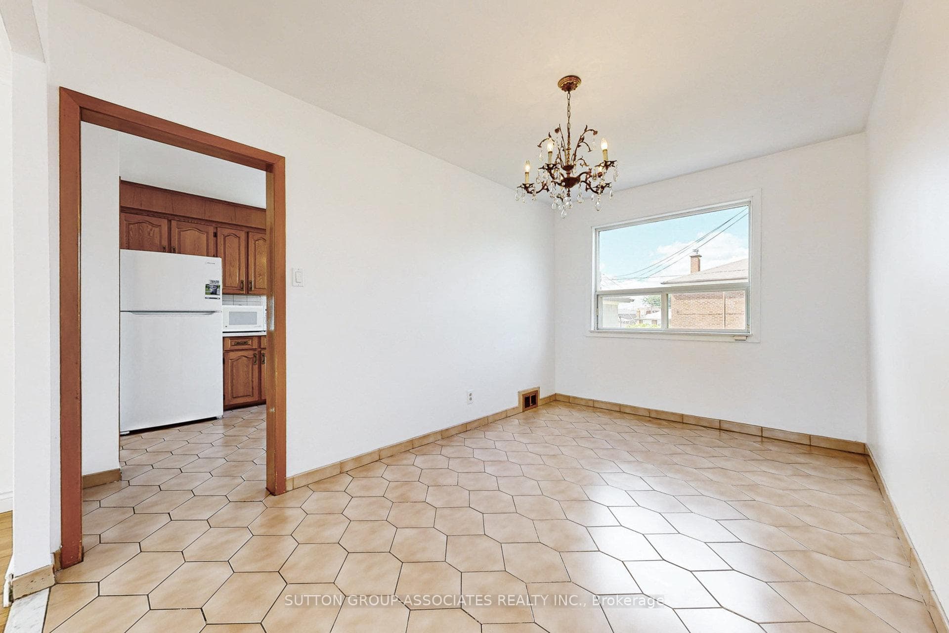 22 Woodenhill Court photo 13