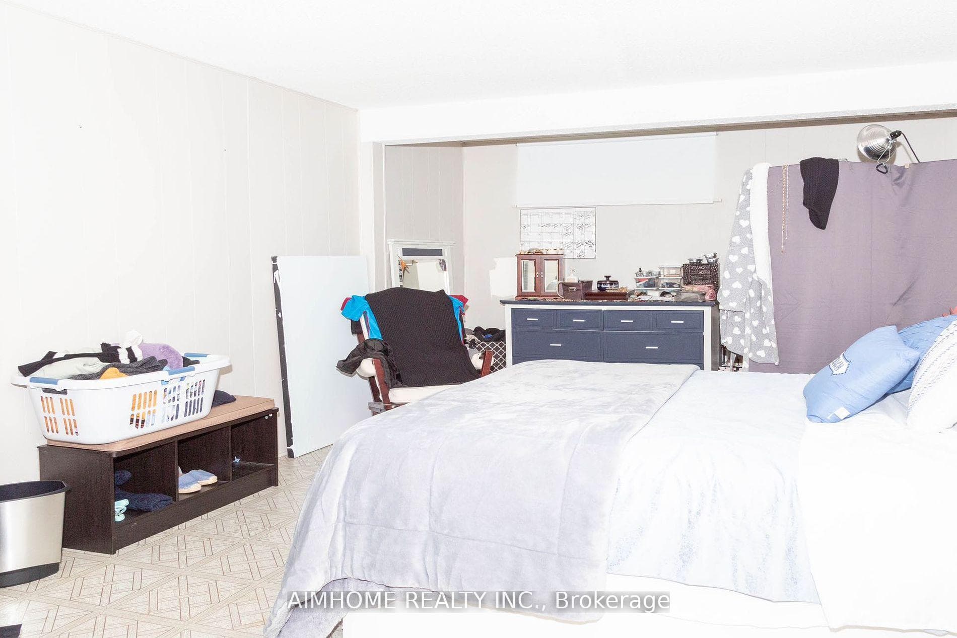 72 Maple Grove Avenue photo 24