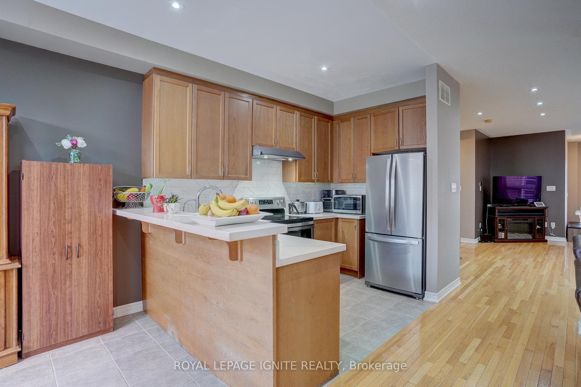 82 Seahorse Avenue photo 11