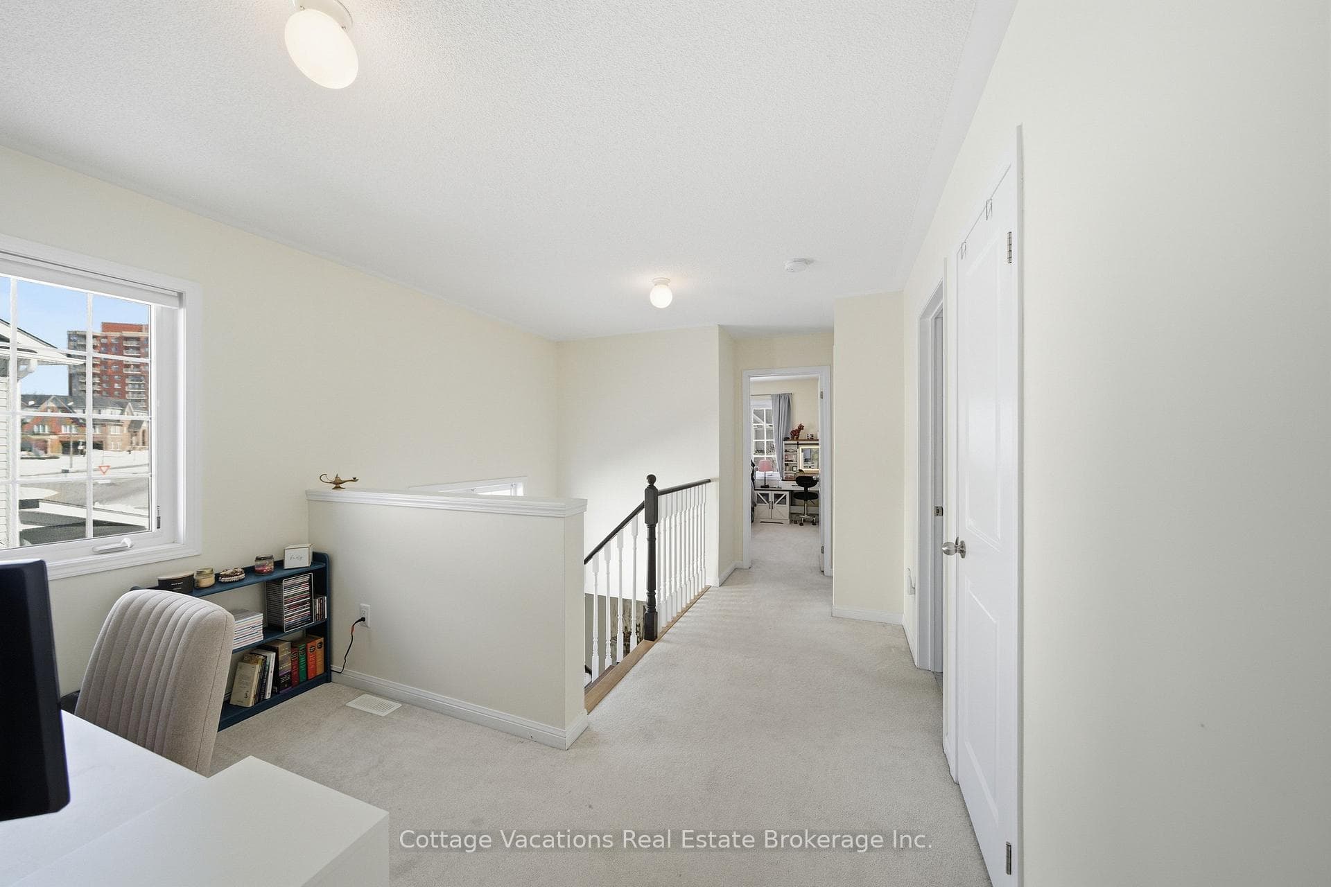 62 Adanac Drive photo 17
