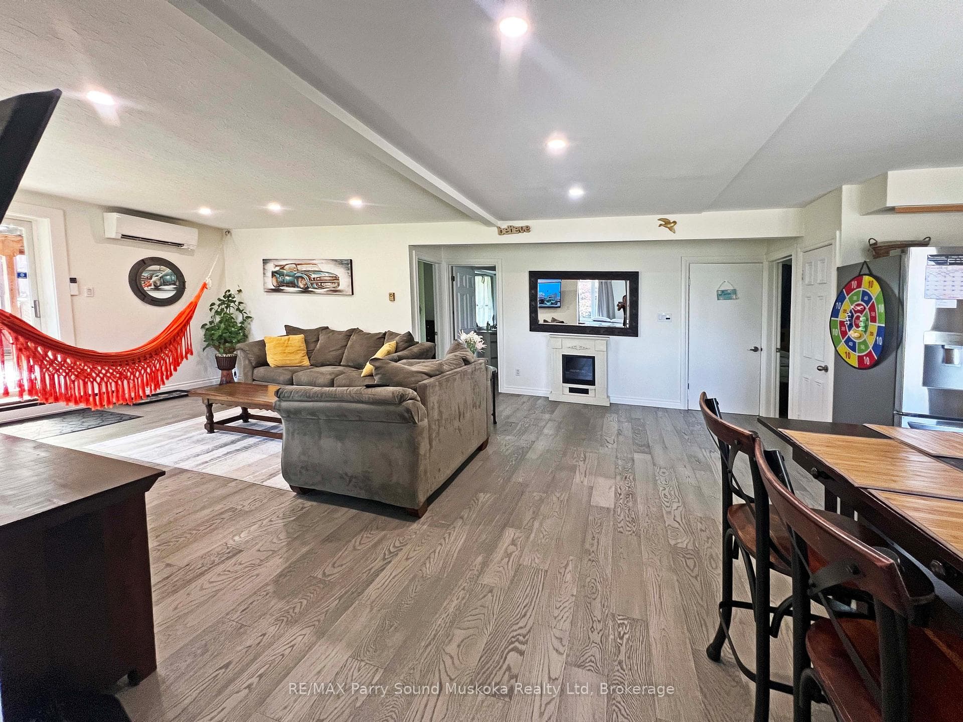 44 William Street photo 8