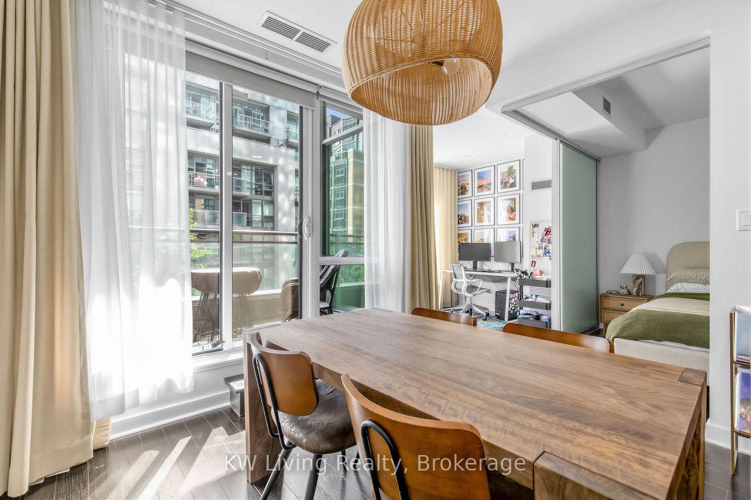 1171 Queen Street Unit 305 photo 11