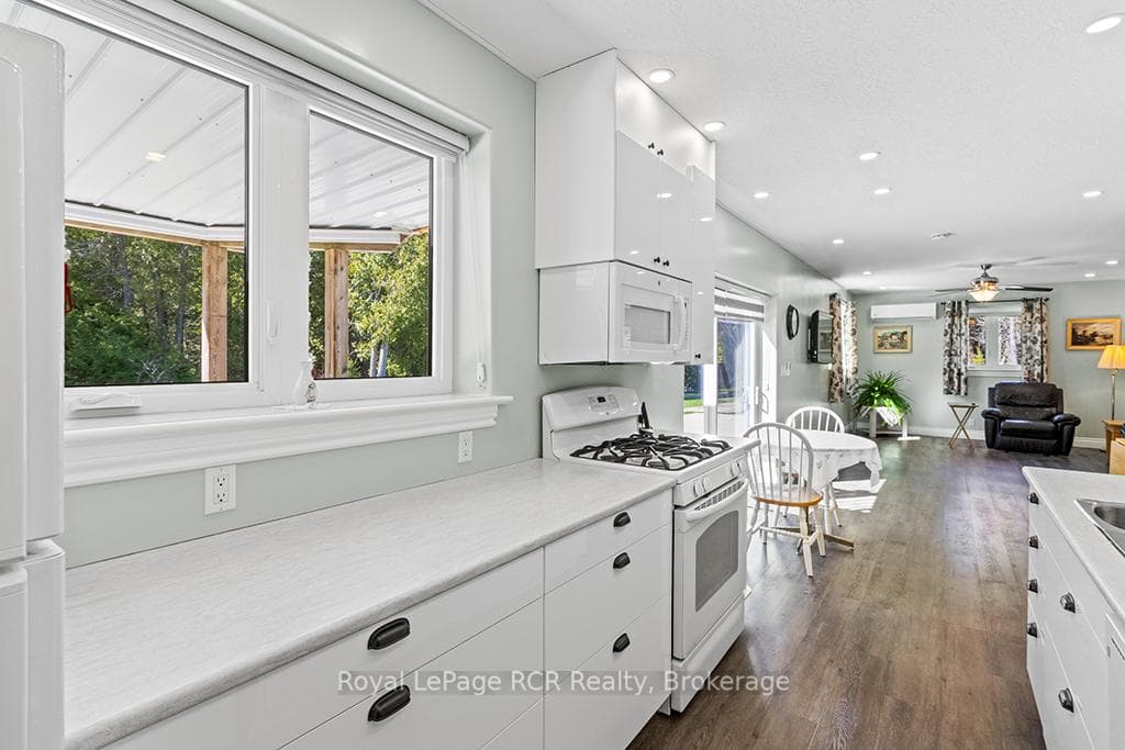 Open concept, bright self contained suite.