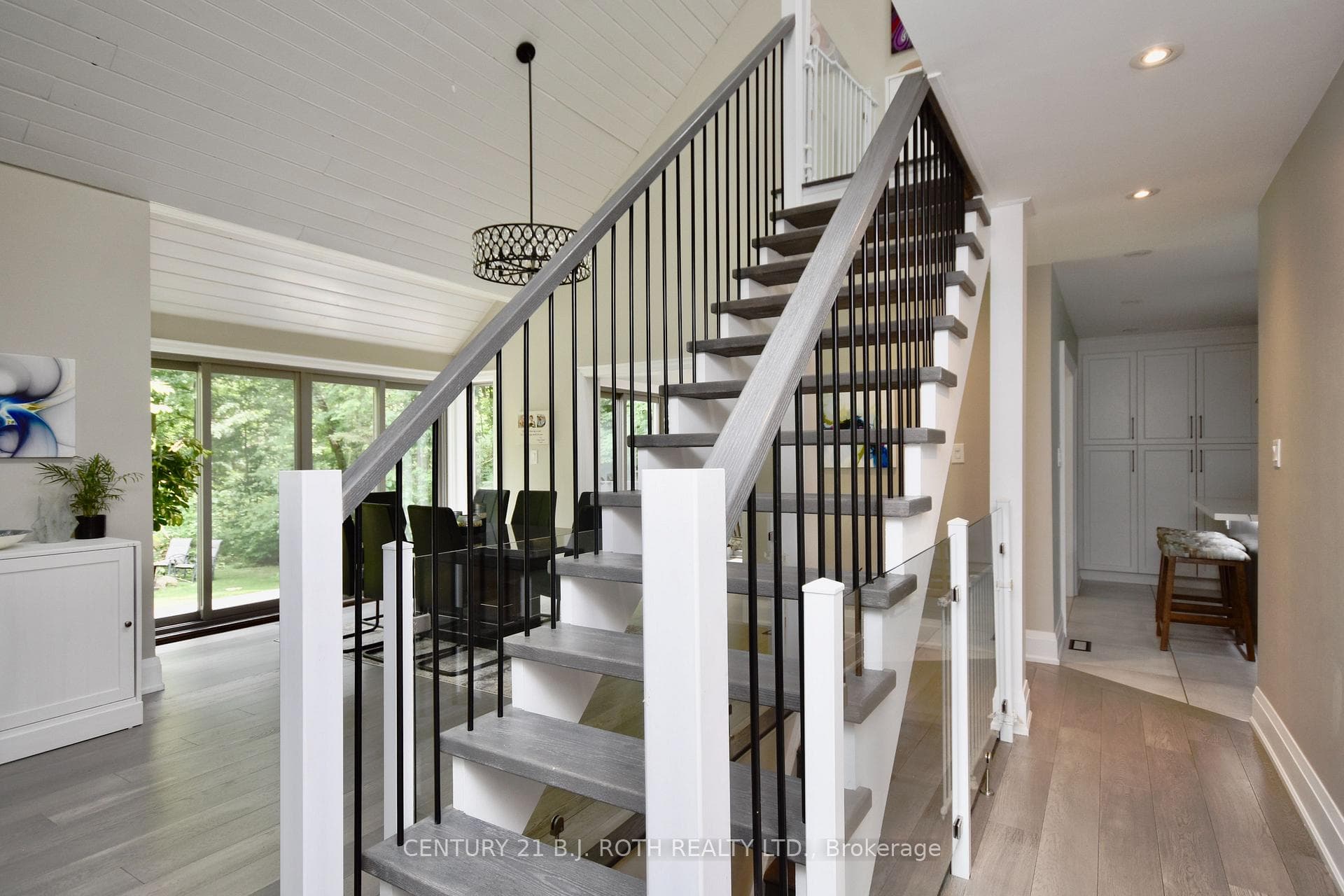 93 O'Brien Street photo 8