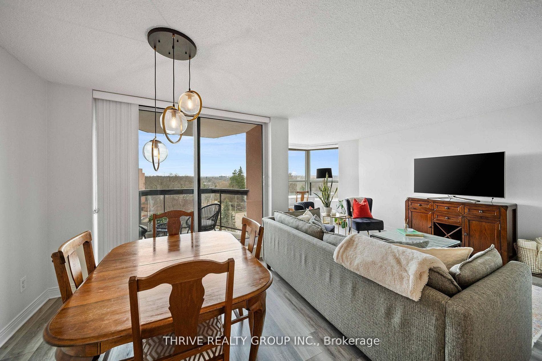 600 Talbot Street Unit 803 photo 10